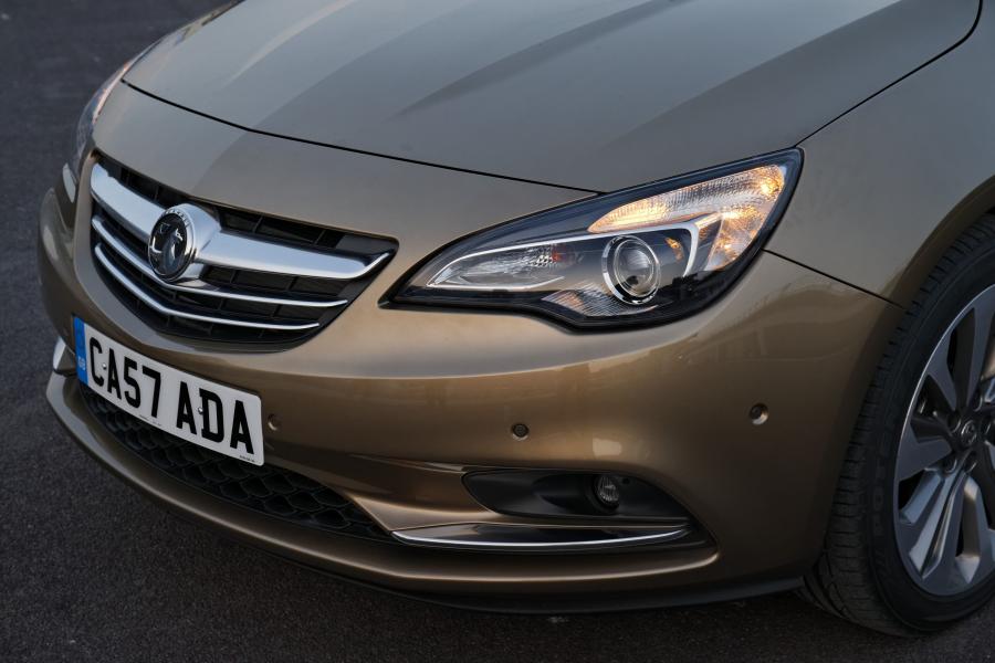  Vauxhall Cascada 2013 года  (фото 40 из 73)